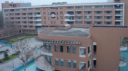 四川大學(xué)校園圖片_大學(xué)圖片2
