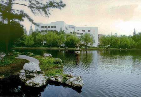 浙江大學(xué)校園圖片_校園圖片2