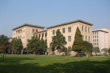 華中科技大學校園圖片_大學圖片3