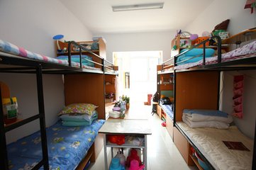 延邊大學(xué)宿舍圖片_寢室圖片11