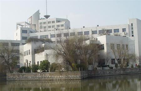 華東理工大學(xué)校園圖片_大學(xué)圖片3