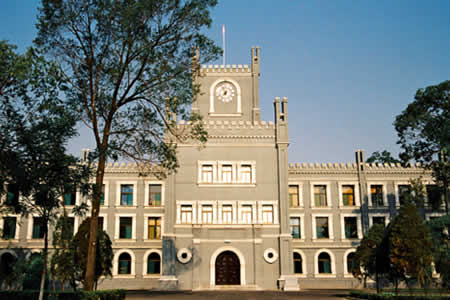 太原理工大學(xué)校園圖片_校園圖片2