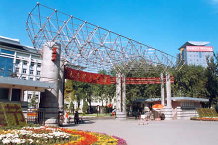 太原理工大學校園圖片_校園圖片5