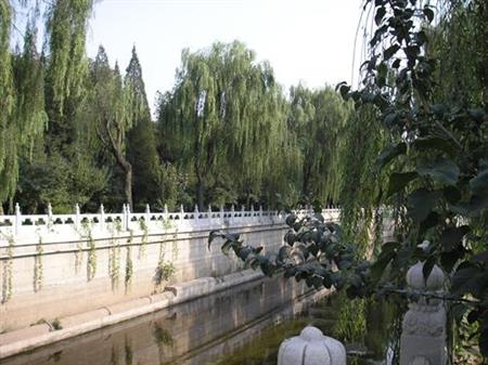 清華大學(xué)校園圖片_大學(xué)圖片3