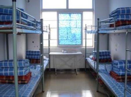 重慶師范大學(xué)宿舍圖片_寢室圖片12
