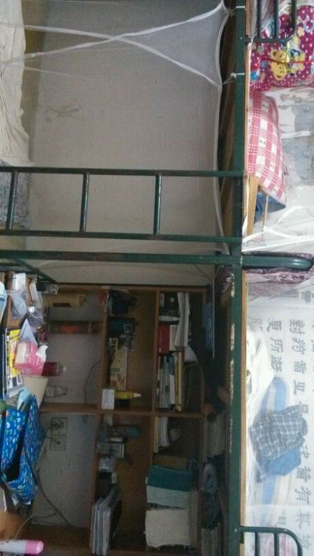 上饒師范學(xué)院宿舍圖片_寢室圖片15