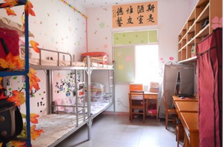 宜春學(xué)院宿舍圖片_寢室圖片14