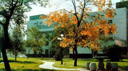 中國醫(yī)科大學(xué)校園圖片_大學(xué)圖片2