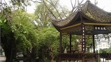 瀘州醫(yī)學(xué)院校園圖片_大學(xué)圖片9