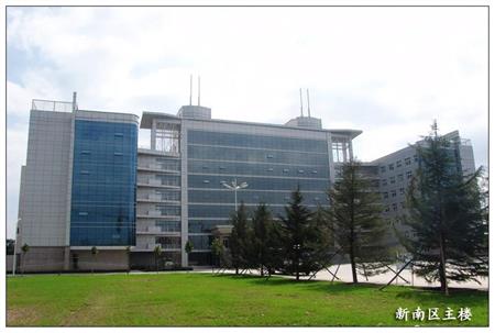 山西財經(jīng)大學(xué)校園圖片_大學(xué)圖片2