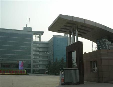 山西財經(jīng)大學(xué)校園圖片_大學(xué)圖片3