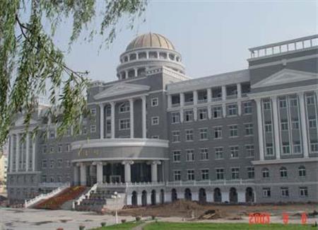 太原科技大學(xué)校園圖片_大學(xué)圖片2