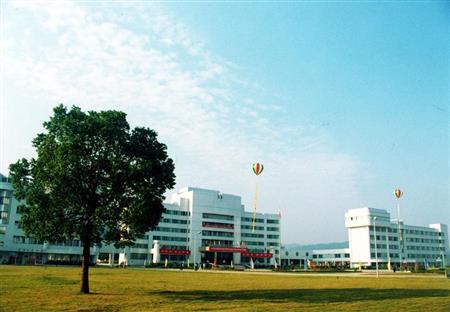 韶關(guān)學(xué)院校園圖片_大學(xué)圖片2