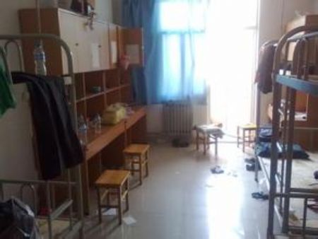 西安理工大學(xué)宿舍圖片_寢室圖片16