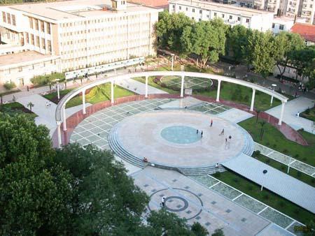 西安科技大學校園圖片_大學圖片4