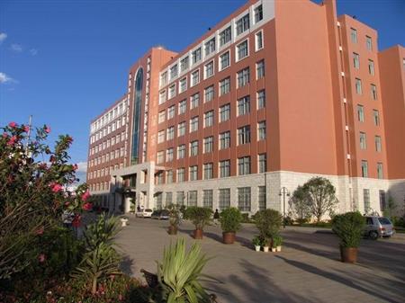 云南財(cái)經(jīng)大學(xué)校園圖片_大學(xué)圖片3