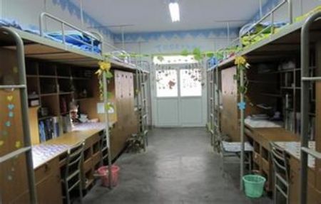 西安工程大學宿舍圖片_寢室圖片14