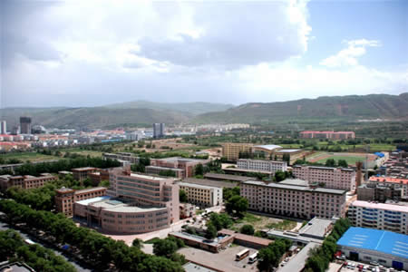 青海民族大學(xué)校園圖片_大學(xué)圖片6