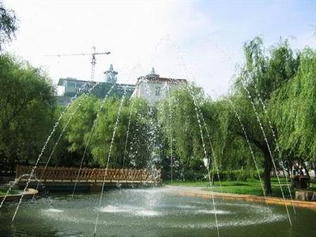 長春理工大學(xué)校園圖片_校園圖片6