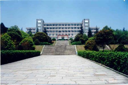 湖南城市學(xué)院校園圖片_校園圖片3