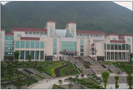 湘南學(xué)院校園圖片_大學(xué)圖片2
