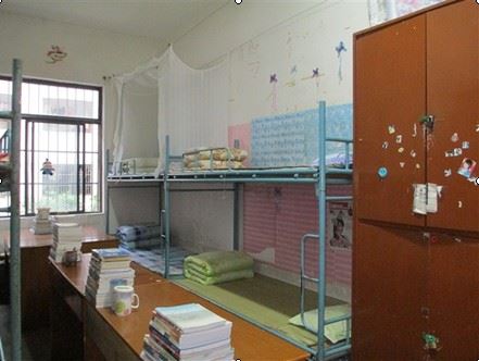 衡陽師范學(xué)院宿舍圖片_寢室圖片13