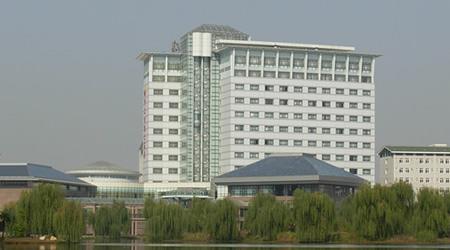 中南財(cái)經(jīng)政法大學(xué)校園圖片_大學(xué)圖片6