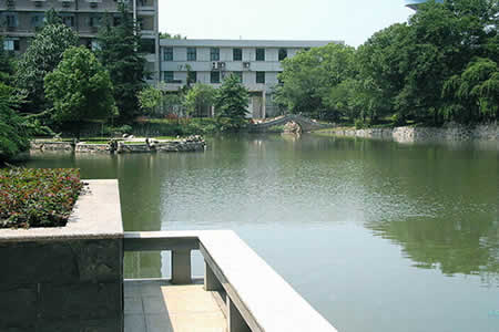 華中農(nóng)業(yè)大學(xué)校園圖片_大學(xué)圖片2