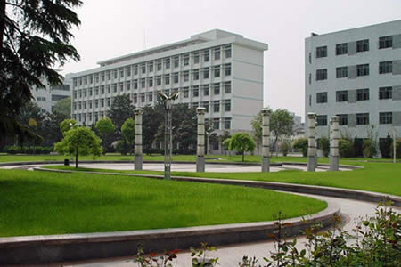 湖北大學(xué)校園圖片_校園圖片5