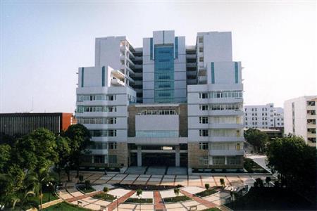 廣西師范學(xué)院校園圖片_大學(xué)圖片5