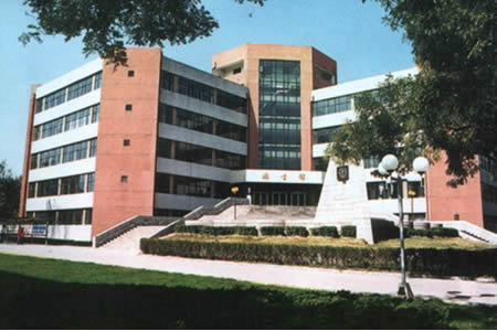 山東農(nóng)業(yè)大學(xué)校園圖片_大學(xué)圖片10