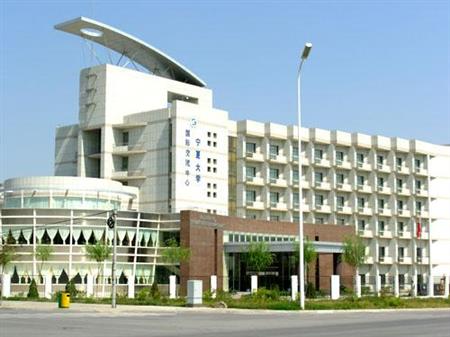寧夏大學(xué)校園圖片_大學(xué)圖片7