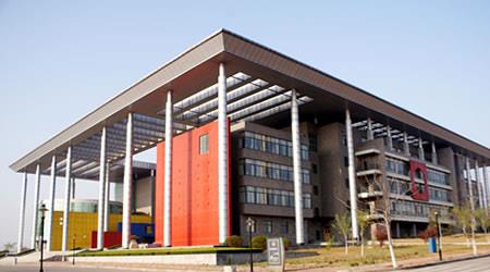 泰山醫(yī)學院校園圖片_大學圖片6