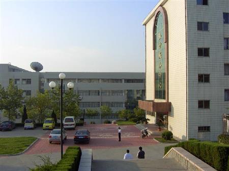 魯東大學校園圖片_大學圖片3