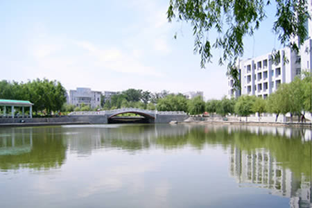 燕山大學(xué)校園圖片_大學(xué)圖片3