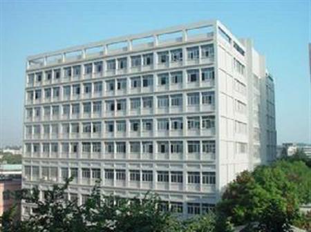 廣東機電職業(yè)技術(shù)學(xué)院校園圖片_大學(xué)圖片3