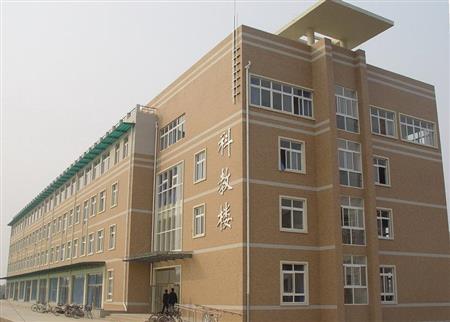 滄州職業(yè)技術(shù)學(xué)院校園圖片_大學(xué)圖片3