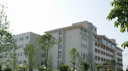 四川旅游學(xué)院校園圖片_大學(xué)圖片3