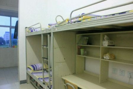 四川職業(yè)技術學院宿舍圖片_寢室圖片13