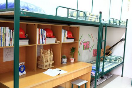 四川工程職業(yè)技術(shù)學(xué)院宿舍圖片_寢室圖片6