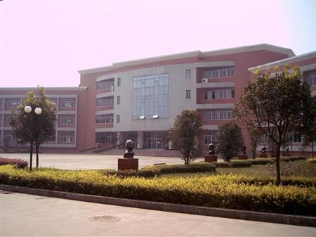 四川文理學(xué)院校園圖片_大學(xué)圖片5