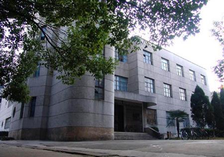 江西農(nóng)業(yè)工程職業(yè)學院校園圖片_大學圖片3