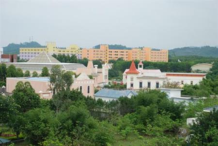 廣州城市職業(yè)學院校園圖片_校園風光3
