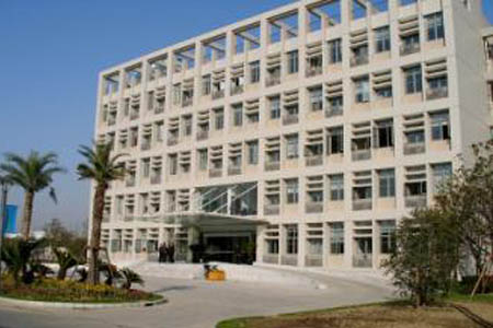 上海政法學(xué)院校園圖片_大學(xué)圖片7
