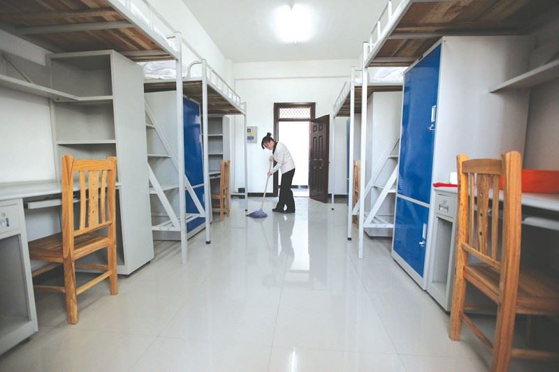 湖北理工學(xué)院宿舍圖片_寢室圖片13