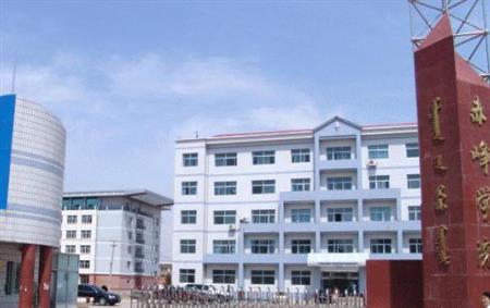 赤峰學(xué)院校園圖片_大學(xué)圖片5