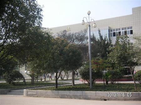 陜西航空職業(yè)技術(shù)學(xué)院校園圖片_大學(xué)圖片2