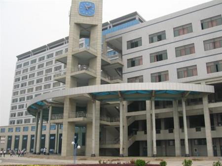 太原工業(yè)學(xué)院校園圖片_大學(xué)圖片5
