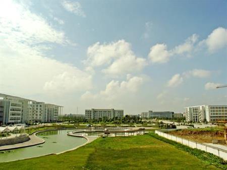 常州工程職業(yè)技術(shù)學(xué)院校園圖片_大學(xué)圖片3
