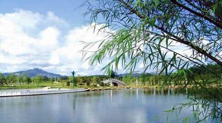 濟寧醫(yī)學(xué)院校園圖片_大學(xué)圖片4